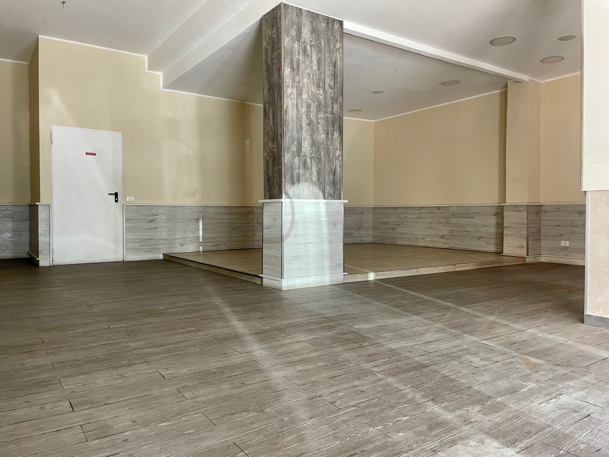 Commercial Property, For Sale