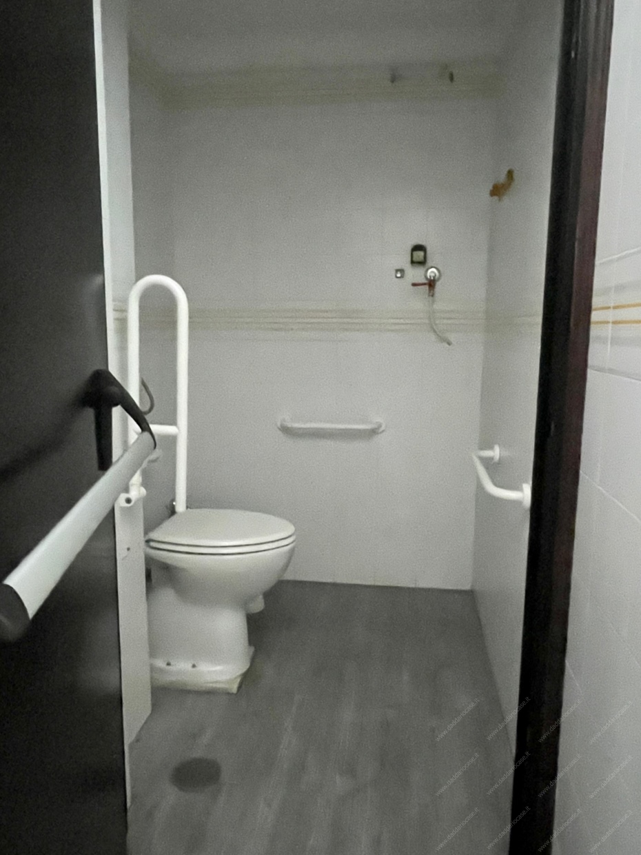 Commercial Property, For Sale