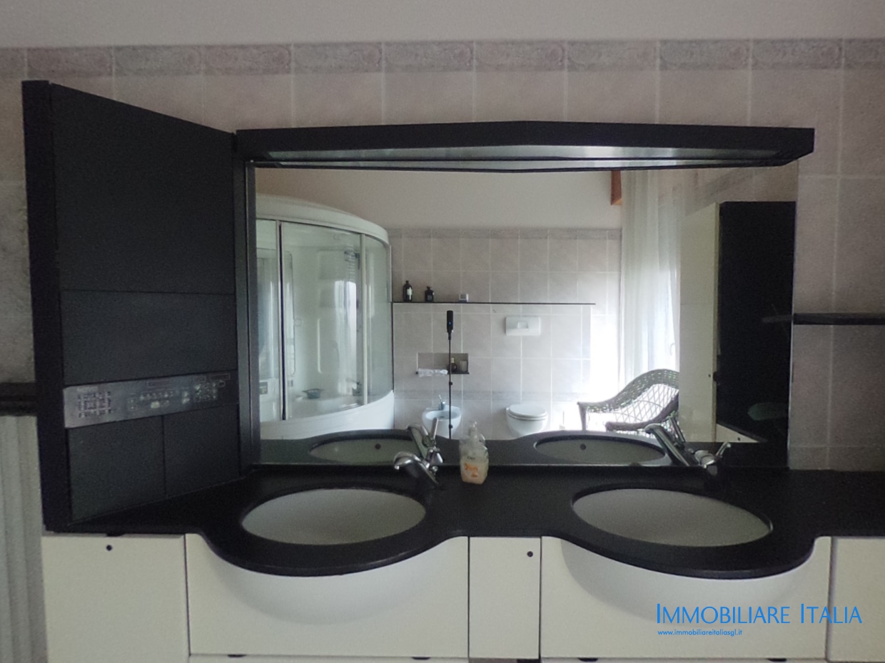 5 Bed, ApartmentFor Sale, Verona, Verona, Veneto