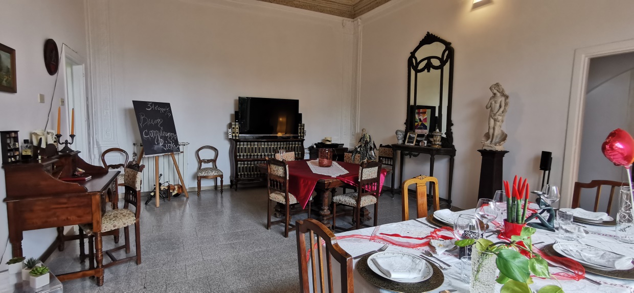 4 Bed, ApartmentFor Sale, Napoli, Campania
