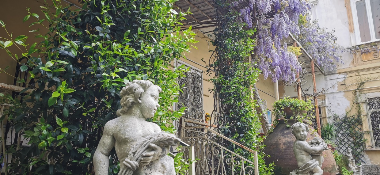 4 Bed, ApartmentFor Sale, Napoli, Campania