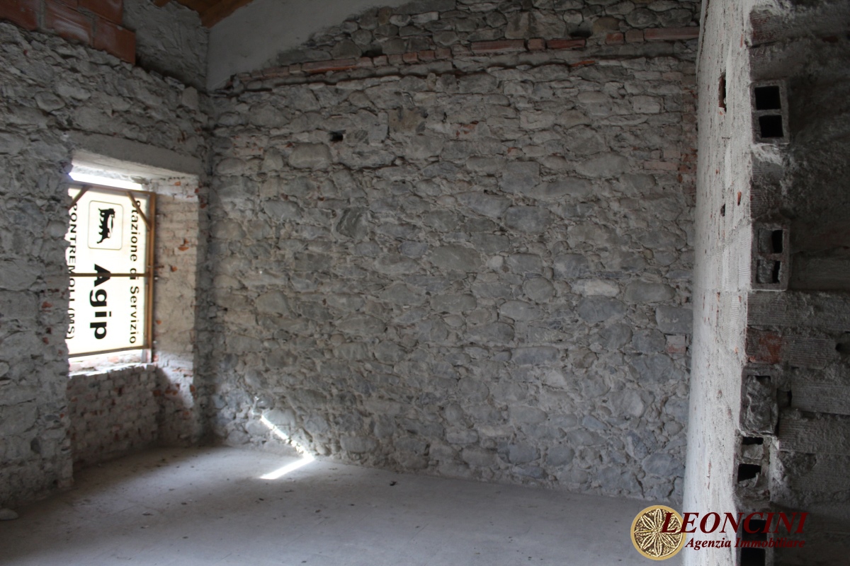 4 Bed, HouseFor Sale, Filattiera, Toscana 4 Bed, HouseFor Sale, Filattiera, Toscana