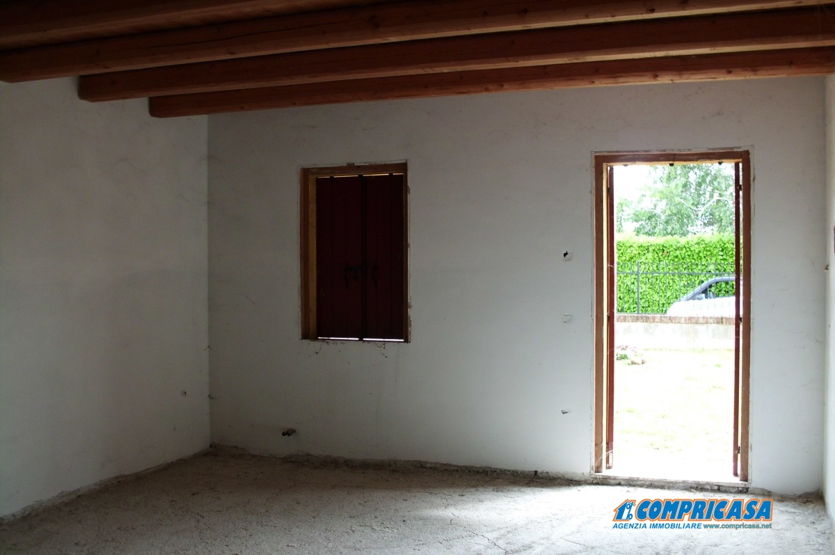 2 Bed, HouseFor Sale, Padova, Veneto