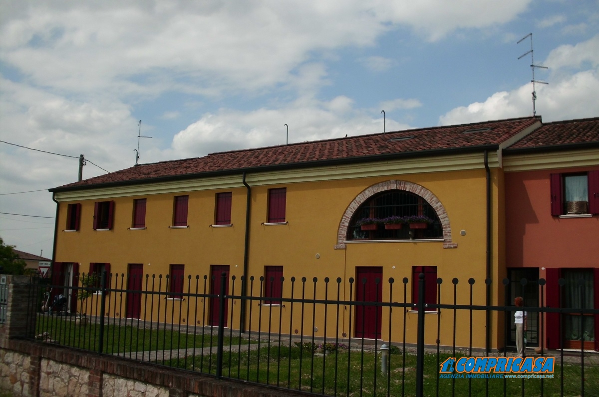 2 Bed, HouseFor Sale, Padova, Veneto