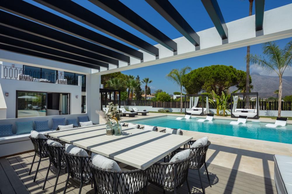 5 Bed, 5 Bath, HouseFor Sale, Nueva Andalucia, Malaga 5 Bed, 5 Bath, HouseFor Sale, Nueva Andalucia, Malaga