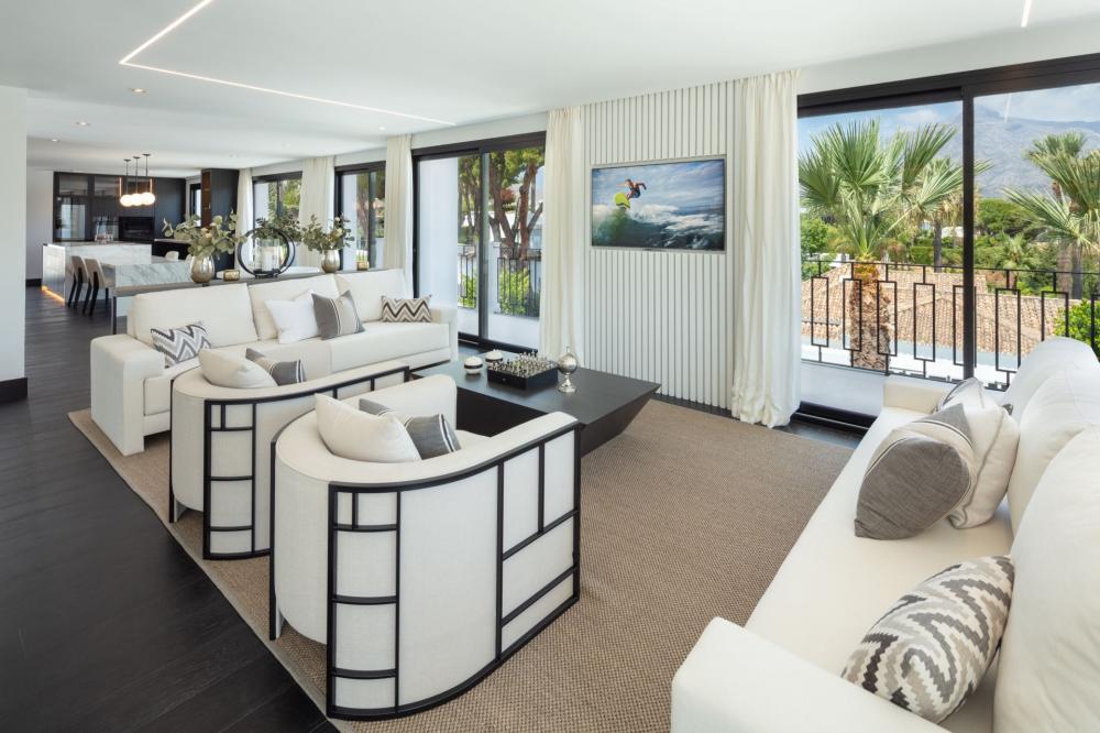 5 Bed, 5 Bath, HouseFor Sale, Nueva Andalucia, Malaga 5 Bed, 5 Bath, HouseFor Sale, Nueva Andalucia, Malaga