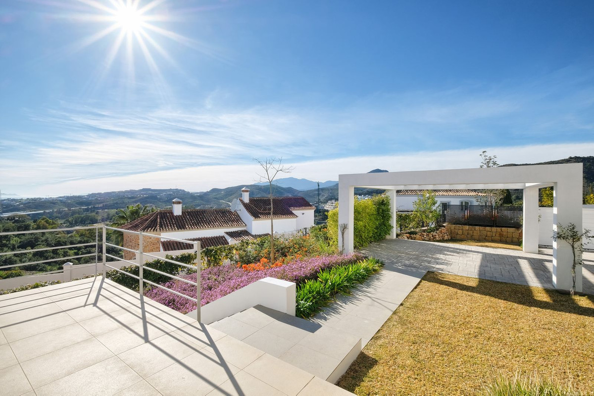 4 Bed, 5 Bath, HouseFor Sale, Benahavis, Malaga 4 Bed, 5 Bath, HouseFor Sale, Benahavis, Malaga