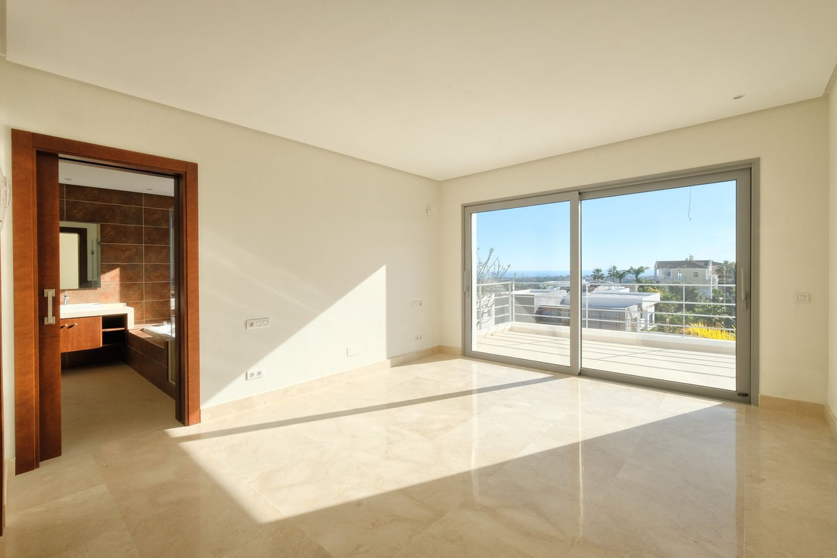 4 Bed, 5 Bath, HouseFor Sale, Benahavis, Malaga 4 Bed, 5 Bath, HouseFor Sale, Benahavis, Malaga