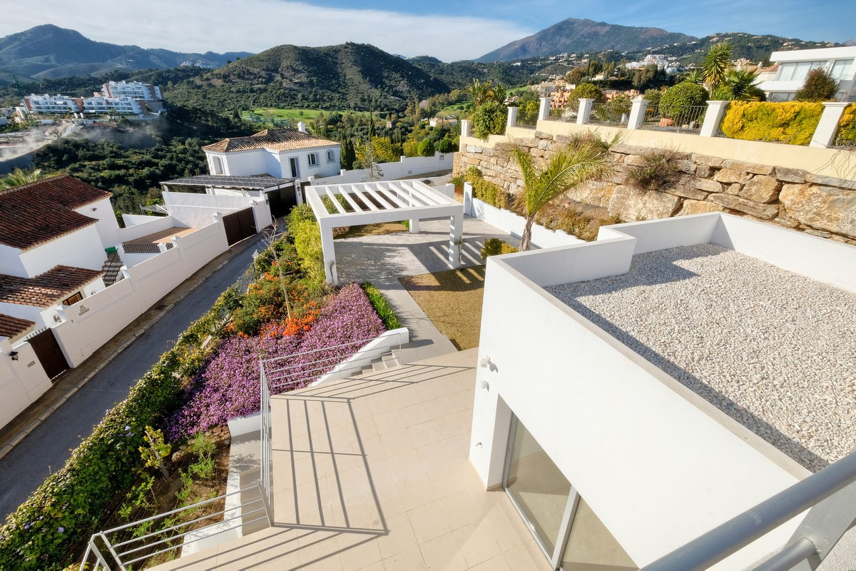4 Bed, 5 Bath, HouseFor Sale, Benahavis, Malaga 4 Bed, 5 Bath, HouseFor Sale, Benahavis, Malaga