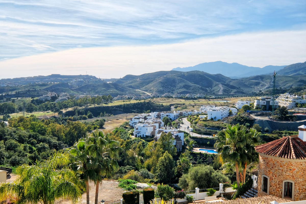 4 Bed, 5 Bath, HouseFor Sale, Benahavis, Malaga 4 Bed, 5 Bath, HouseFor Sale, Benahavis, Malaga