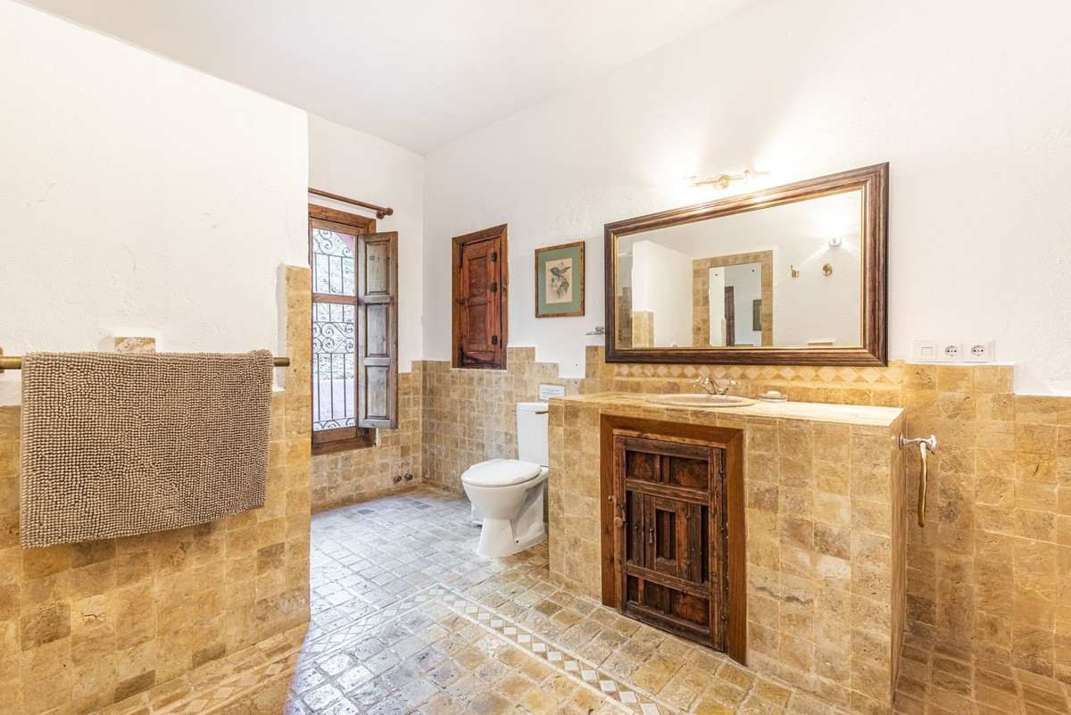 5 Bed, 5 Bath, HouseFor Sale, Benahavis, Malaga 5 Bed, 5 Bath, HouseFor Sale, Benahavis, Malaga