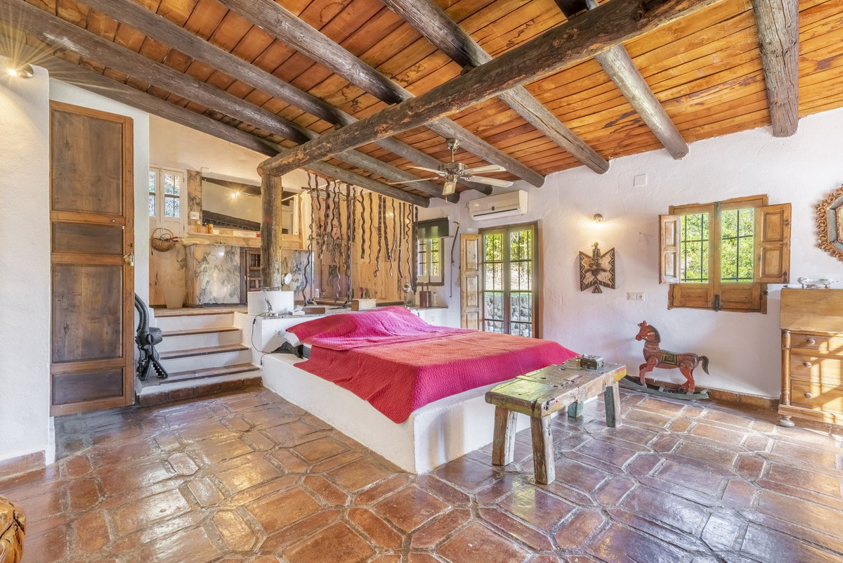 5 Bed, 5 Bath, HouseFor Sale, Benahavis, Malaga 5 Bed, 5 Bath, HouseFor Sale, Benahavis, Malaga