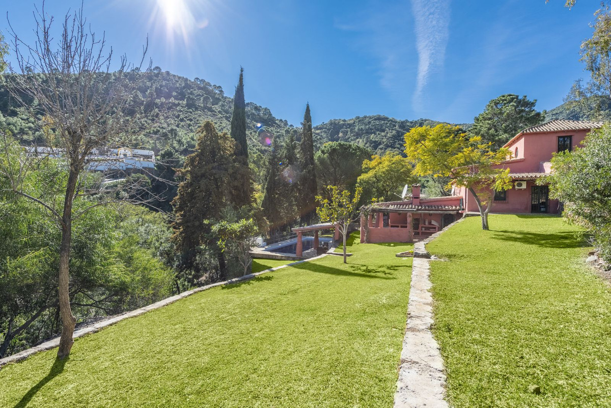 5 Bed, 5 Bath, HouseFor Sale, Benahavis, Malaga 5 Bed, 5 Bath, HouseFor Sale, Benahavis, Malaga