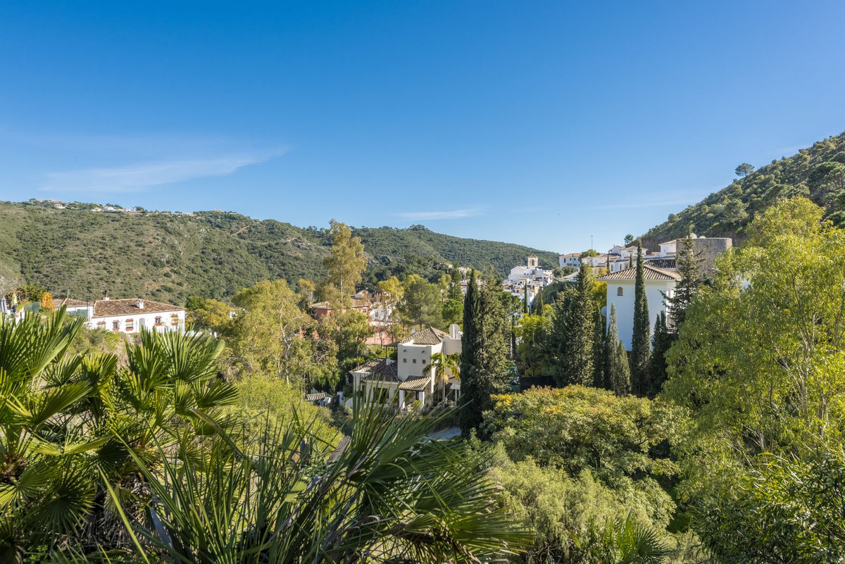 5 Bed, 5 Bath, HouseFor Sale, Benahavis, Malaga 5 Bed, 5 Bath, HouseFor Sale, Benahavis, Malaga