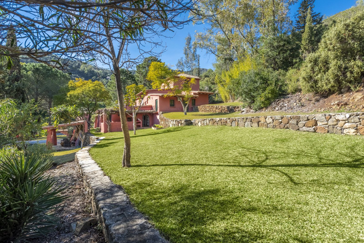 5 Bed, 5 Bath, HouseFor Sale, Benahavis, Malaga 5 Bed, 5 Bath, HouseFor Sale, Benahavis, Malaga