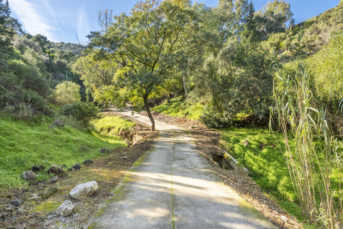 5 Bed, 5 Bath, HouseFor Sale, Benahavis, Malaga 5 Bed, 5 Bath, HouseFor Sale, Benahavis, Malaga