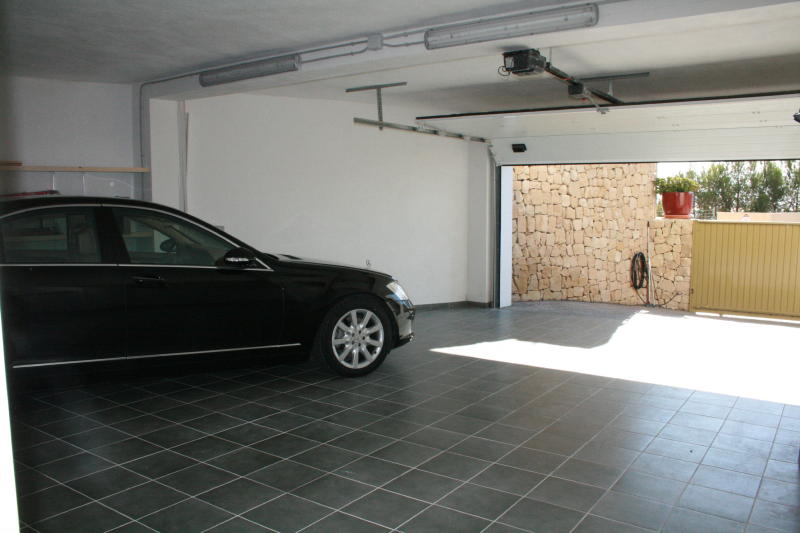 Altea, Alicante, 7 Bedrooms Bedrooms, ,For Sale,A1184 - OPF