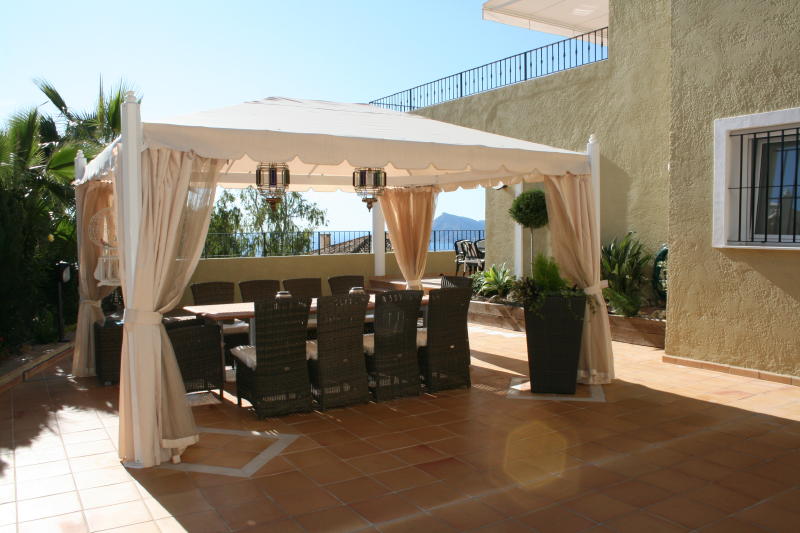 Altea, Alicante, 7 Bedrooms Bedrooms, ,For Sale,A1184 - OPF