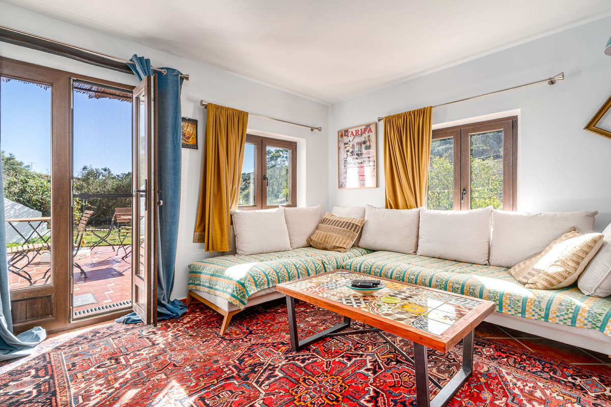 3 Bed, 2 Bath, HouseFor Sale, Casares, Malaga