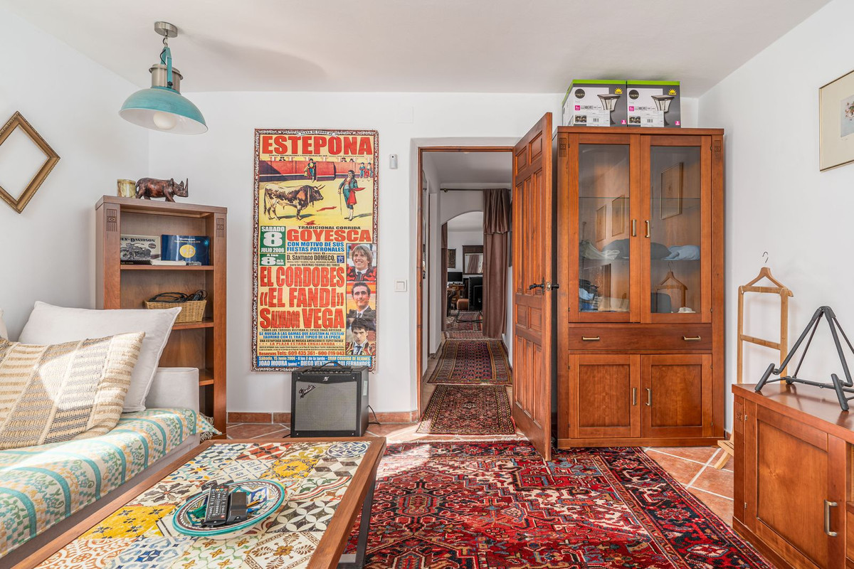 3 Bed, 2 Bath, HouseFor Sale, Casares, Malaga