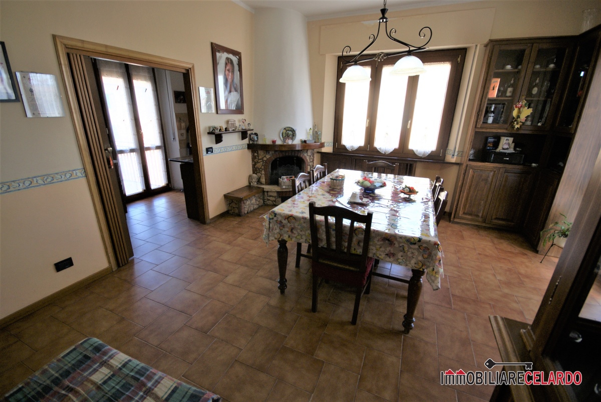3 Bed, ApartmentFor Sale, Siena, Toscana