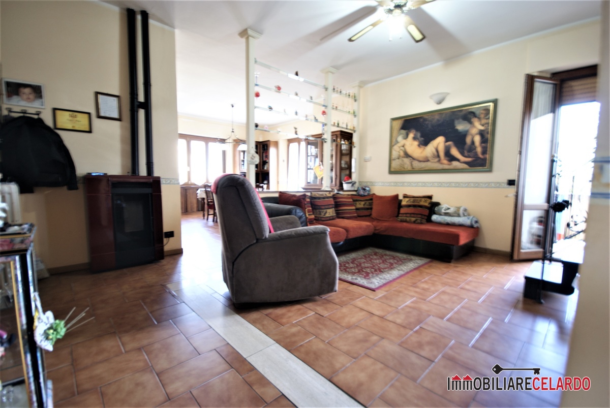 3 Bed, ApartmentFor Sale, Siena, Toscana