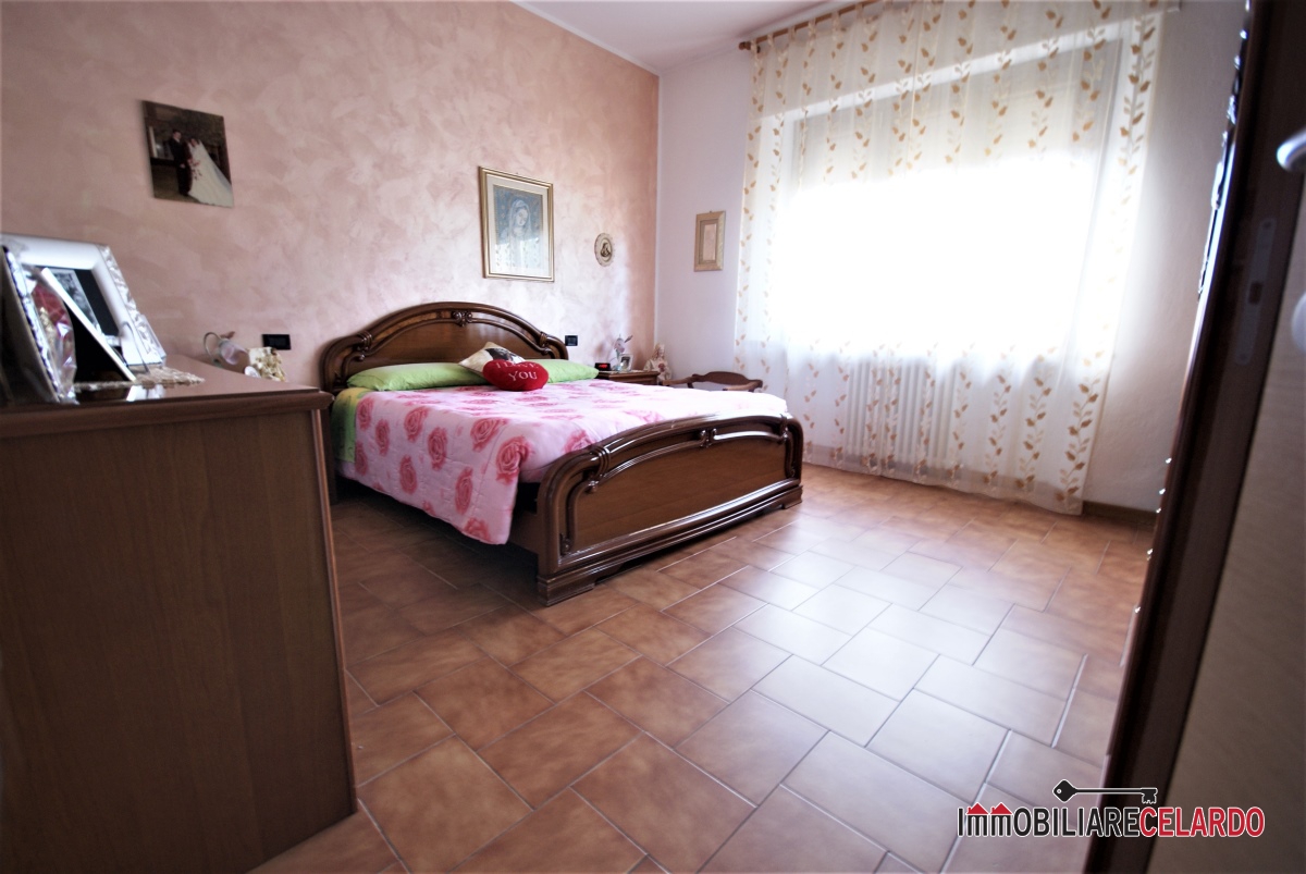 3 Bed, ApartmentFor Sale, Siena, Toscana