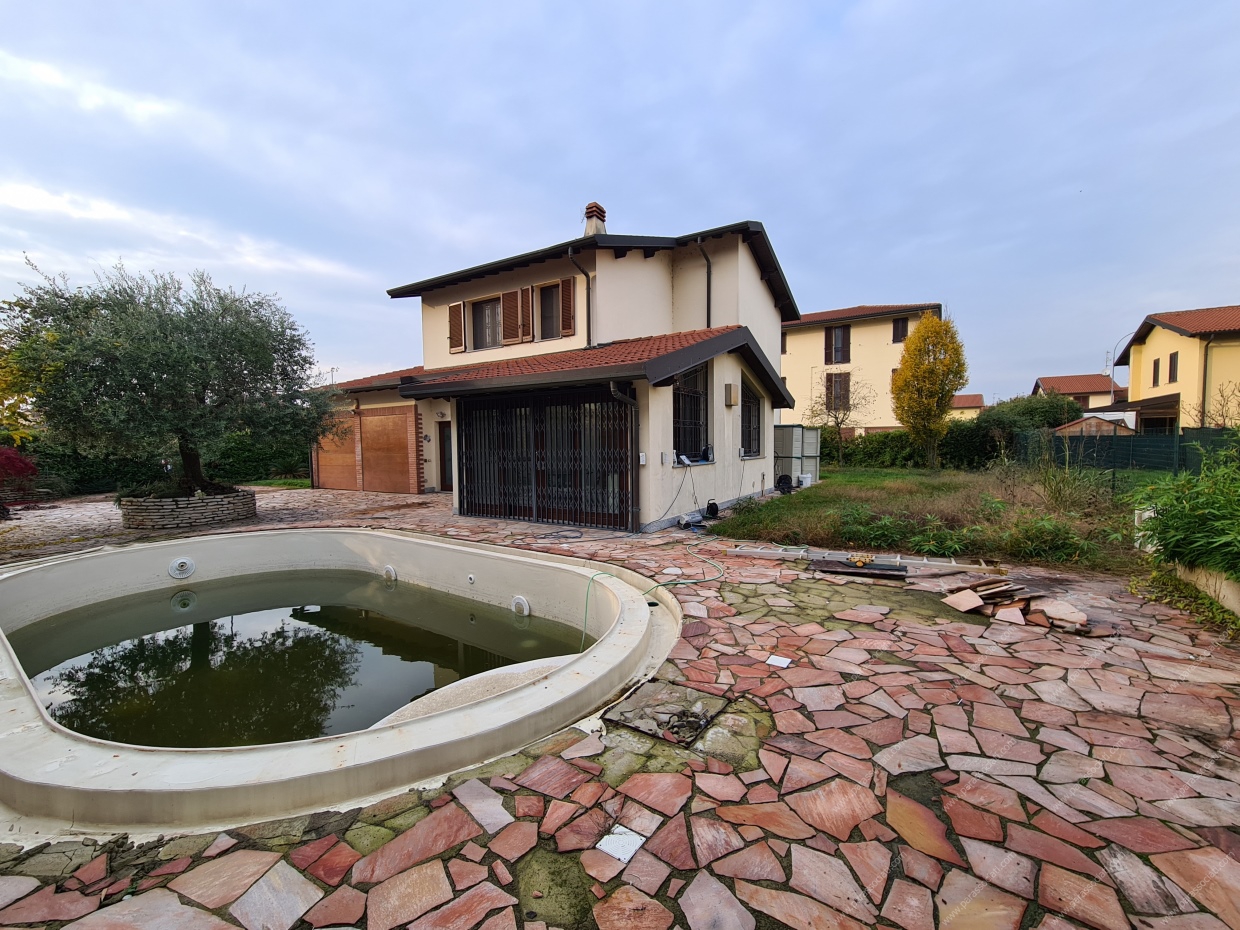 4 Bed, HouseFor Sale, Milano, Lombardia