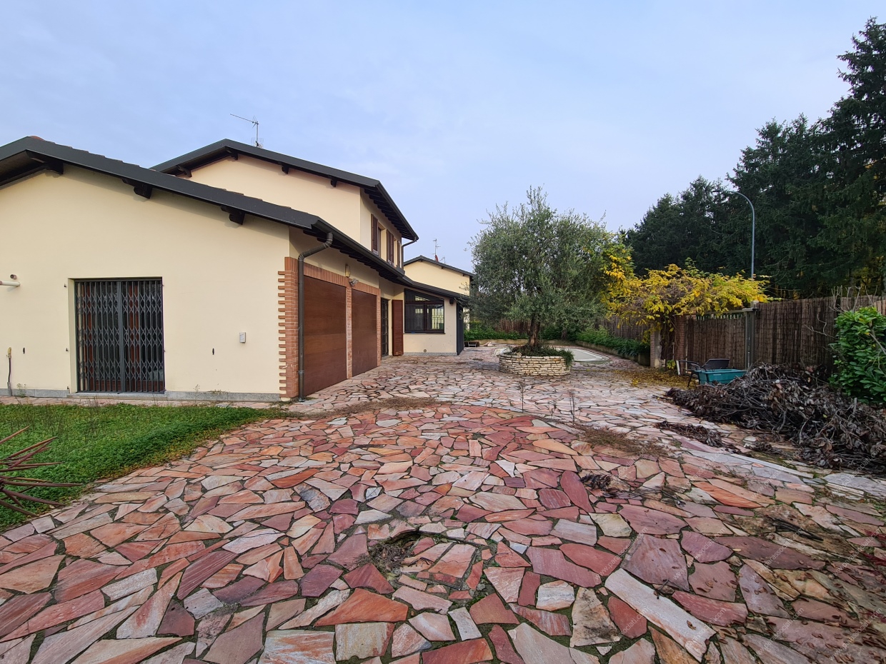 4 Bed, HouseFor Sale, Milano, Lombardia