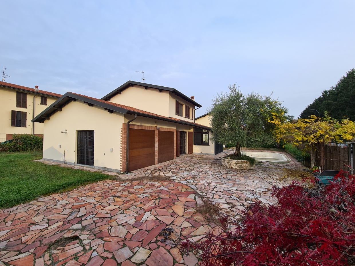 4 Bed, HouseFor Sale, Milano, Lombardia