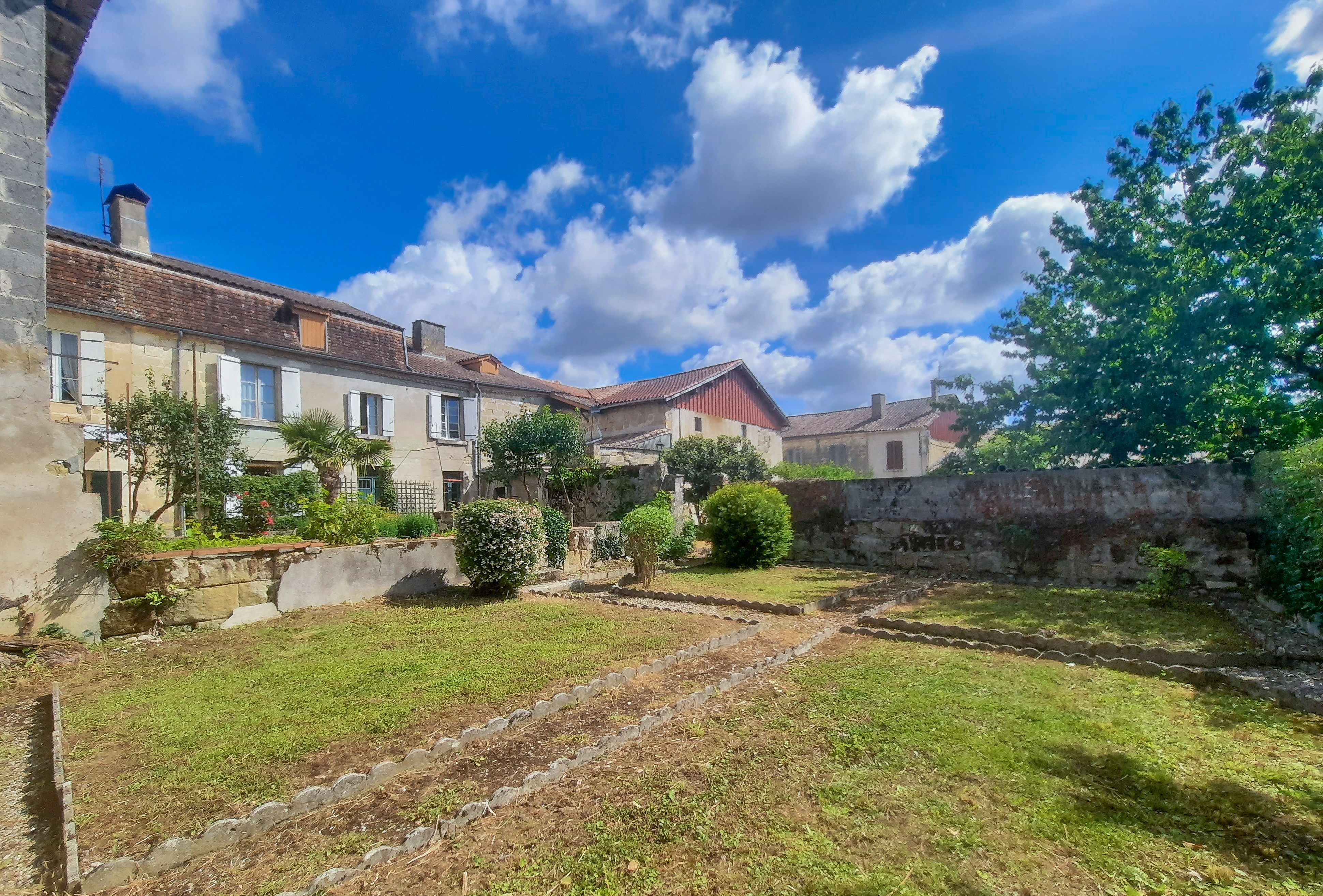 6 Bed, 1 Bath, HouseFor Sale, Saint-barthelemy-d-agenais, Lot-et-Garonne, Aquitaine, 47350 6 Bed, 1 Bath, HouseFor Sale, Saint-barthelemy-d-agenais, Lot-et-Garonne, Aquitaine, 47350