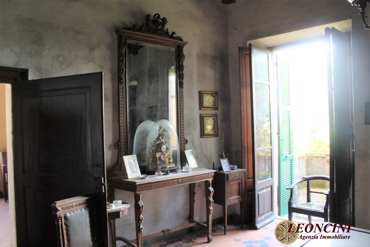 Commercial Property, For Sale