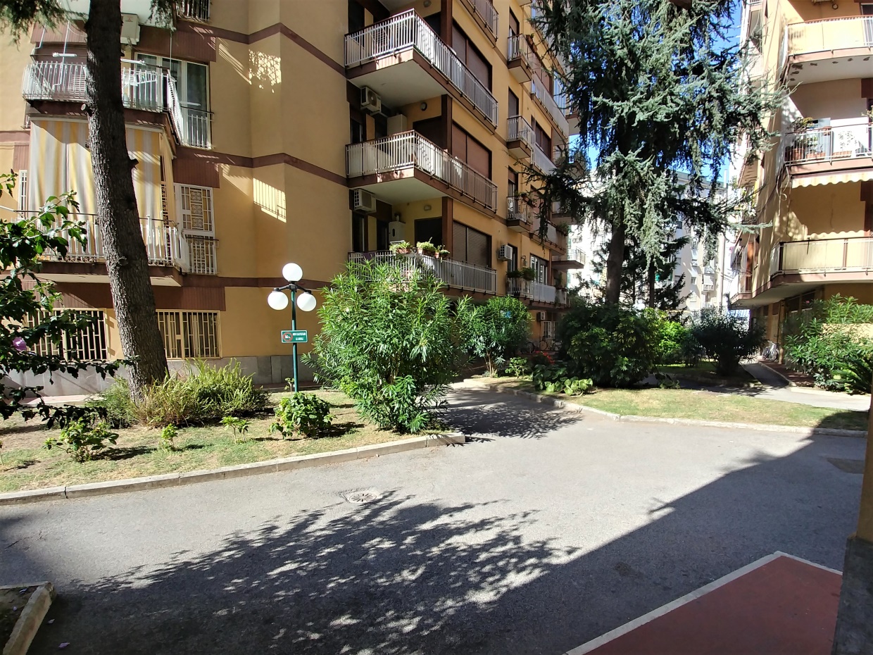2 Bed, ApartmentFor Sale, Napoli, Campania