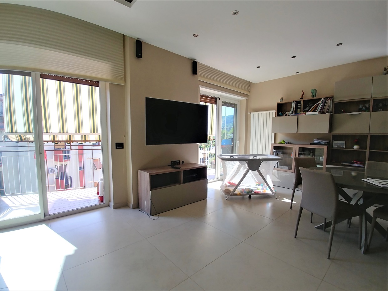 2 Bed, ApartmentFor Sale, Napoli, Campania