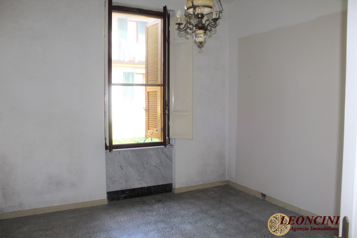 2 Bed, ApartmentFor Sale, Bagnone, Toscana