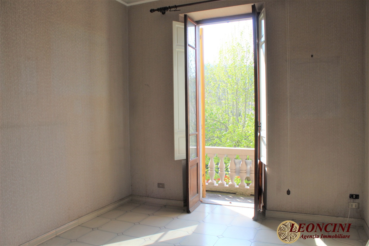 2 Bed, ApartmentFor Sale, Bagnone, Toscana