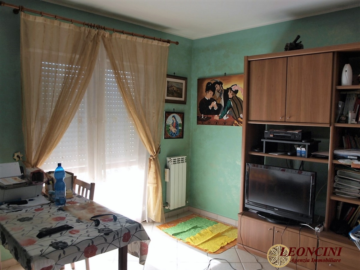 2 Bed, ApartmentFor Sale, Villafranca in Lunigiana, Toscana