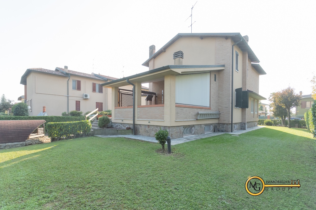 3 Bed, HouseFor Sale, Milano, Lombardia 3 Bed, HouseFor Sale, Milano, Lombardia