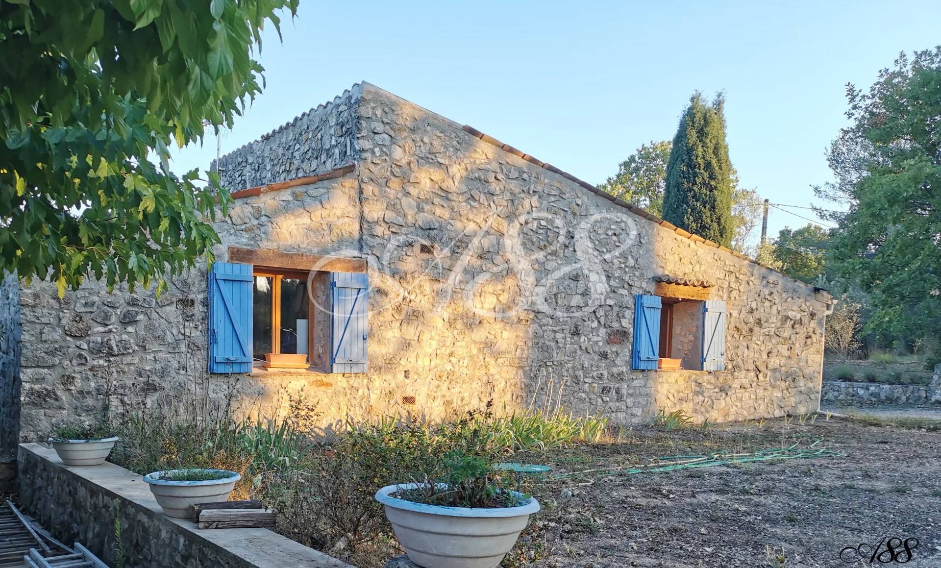 5 Bed, 3 Bath, HouseFor Sale, Saint-Paul-en-Forêt, Var