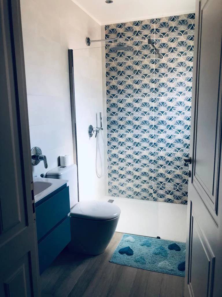 5 Bed, 5 Bath, HouseFor Sale, Antibes, Alpes-Maritimes 5 Bed, 5 Bath, HouseFor Sale, Antibes, Alpes-Maritimes