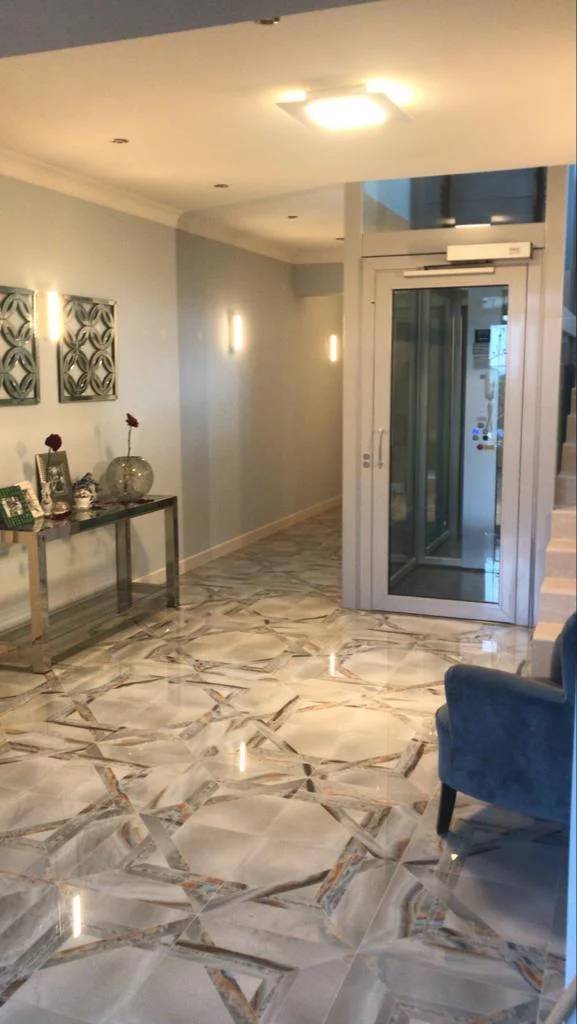 5 Bed, 5 Bath, HouseFor Sale, Antibes, Alpes-Maritimes 5 Bed, 5 Bath, HouseFor Sale, Antibes, Alpes-Maritimes