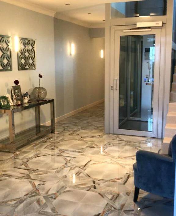 5 Bed, 5 Bath, HouseFor Sale, Antibes, Alpes-Maritimes 5 Bed, 5 Bath, HouseFor Sale, Antibes, Alpes-Maritimes