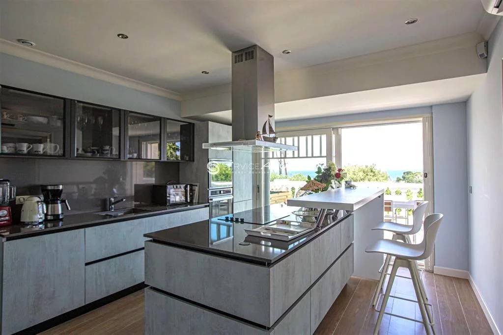 5 Bed, 5 Bath, HouseFor Sale, Antibes, Alpes-Maritimes 5 Bed, 5 Bath, HouseFor Sale, Antibes, Alpes-Maritimes