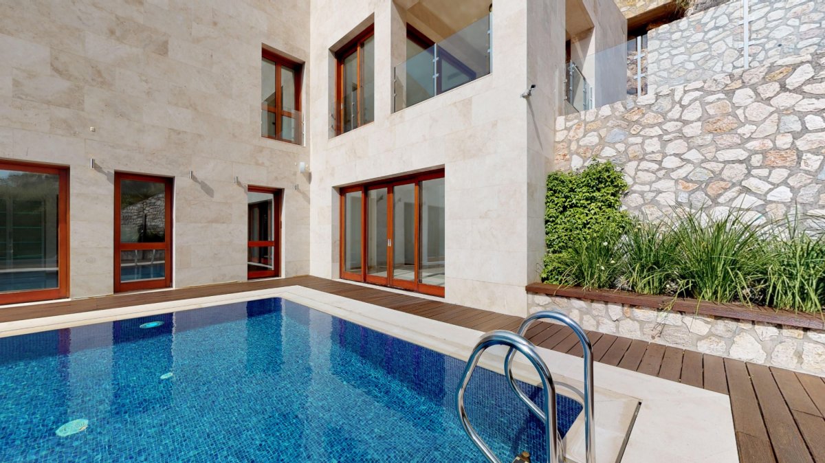 13 Bed, 2 Bath, HouseFor Sale, Capdepera, Baleares