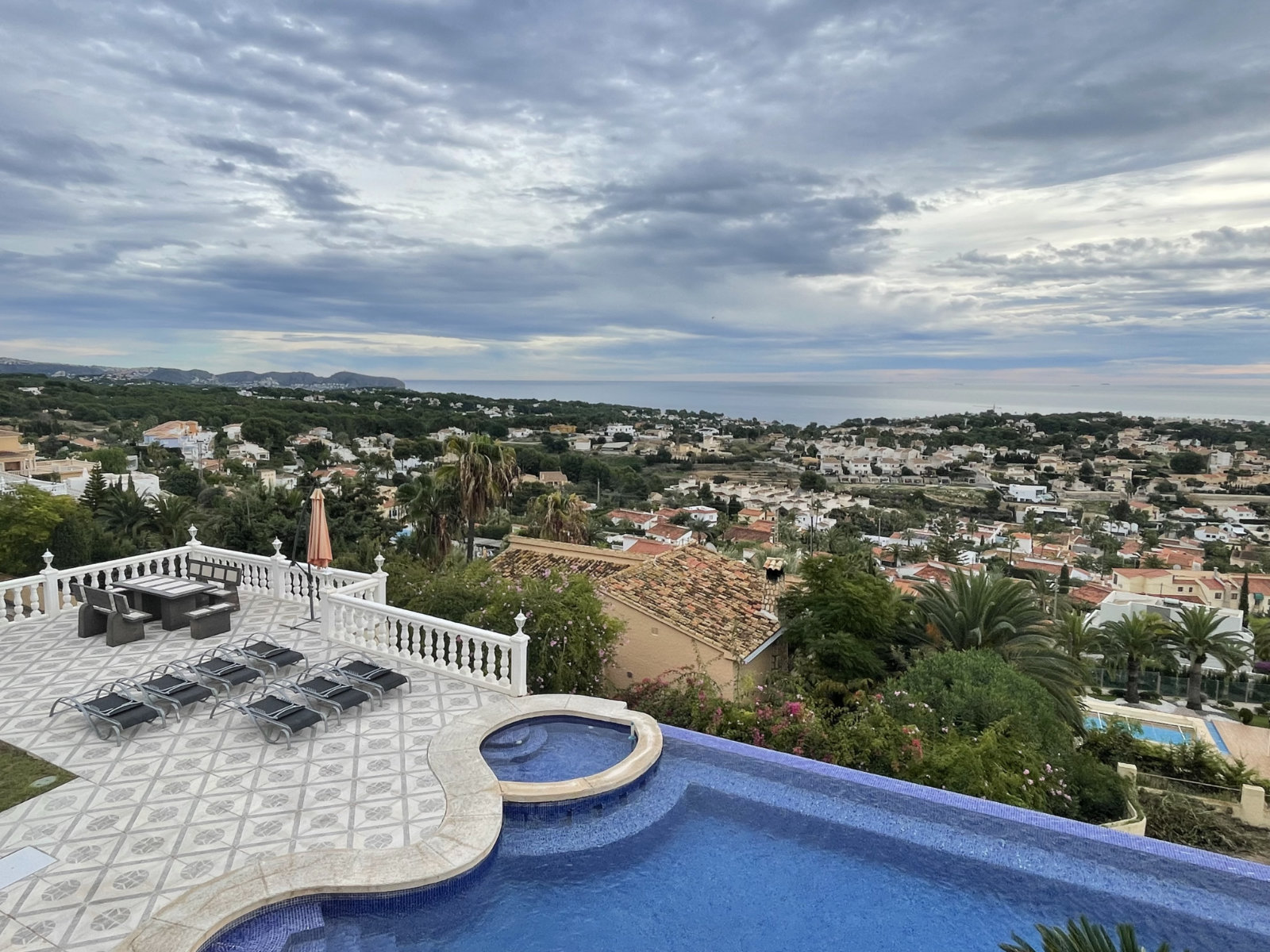 4 Bed, 4 Bath, HouseFor Sale, Calpe, Alicante 4 Bed, 4 Bath, HouseFor Sale, Calpe, Alicante