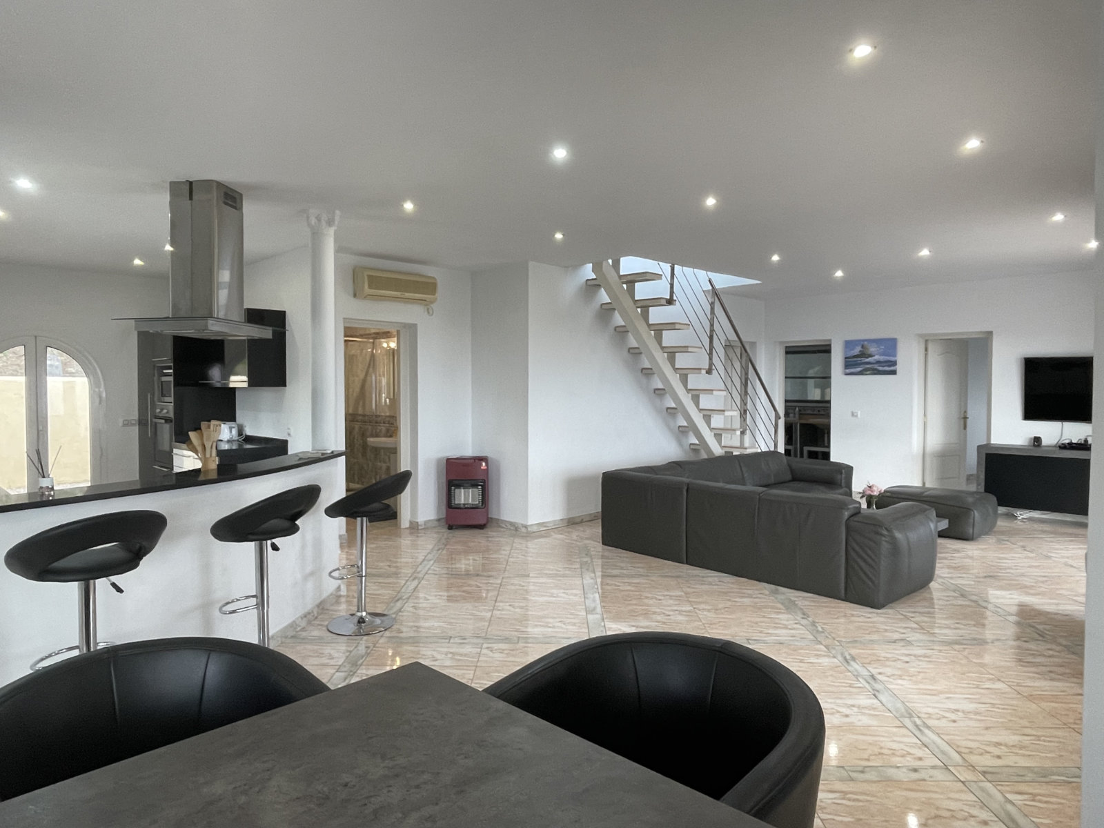 4 Bed, 4 Bath, HouseFor Sale, Calpe, Alicante 4 Bed, 4 Bath, HouseFor Sale, Calpe, Alicante