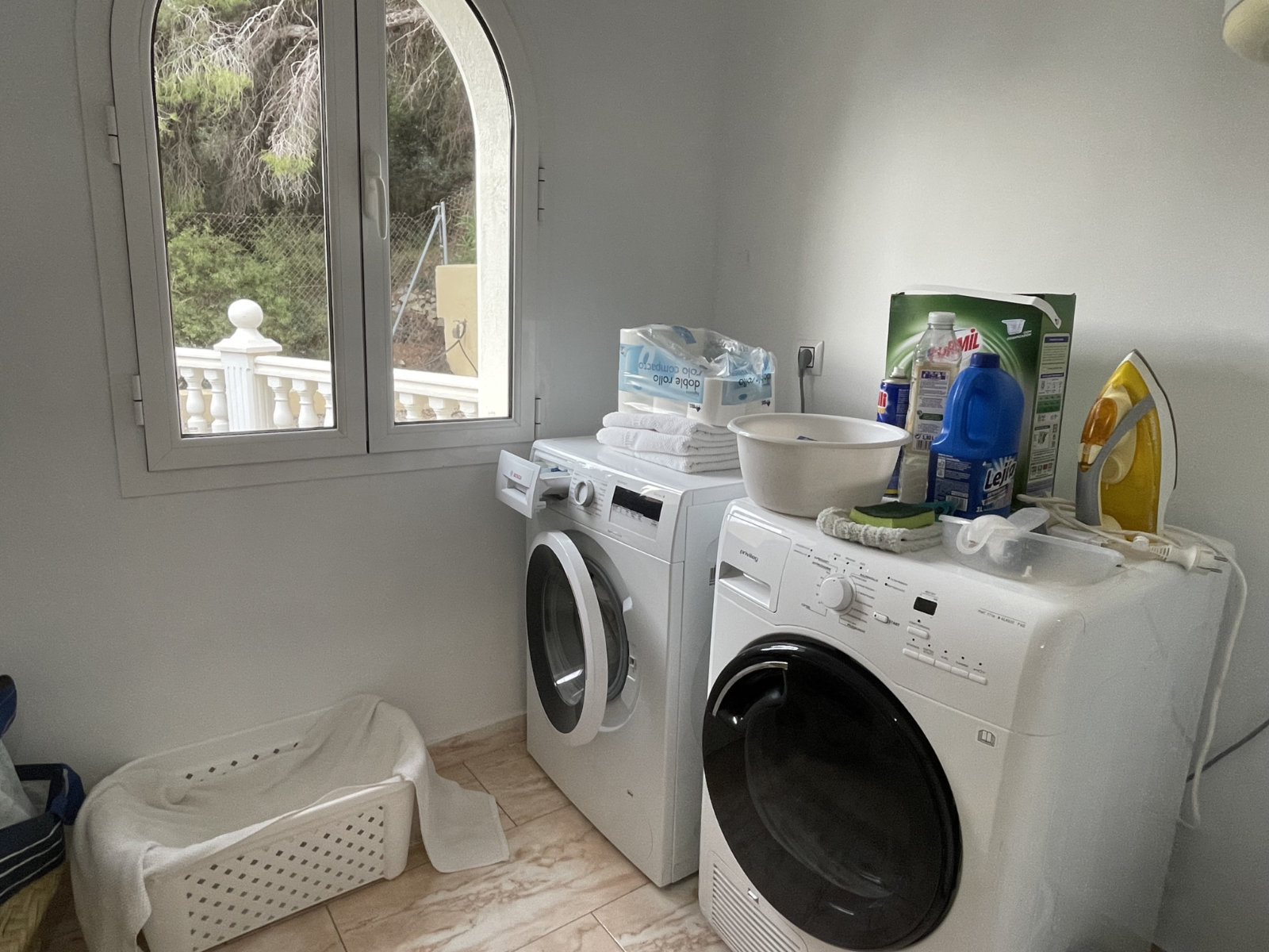 4 Bed, 4 Bath, HouseFor Sale, Calpe, Alicante 4 Bed, 4 Bath, HouseFor Sale, Calpe, Alicante