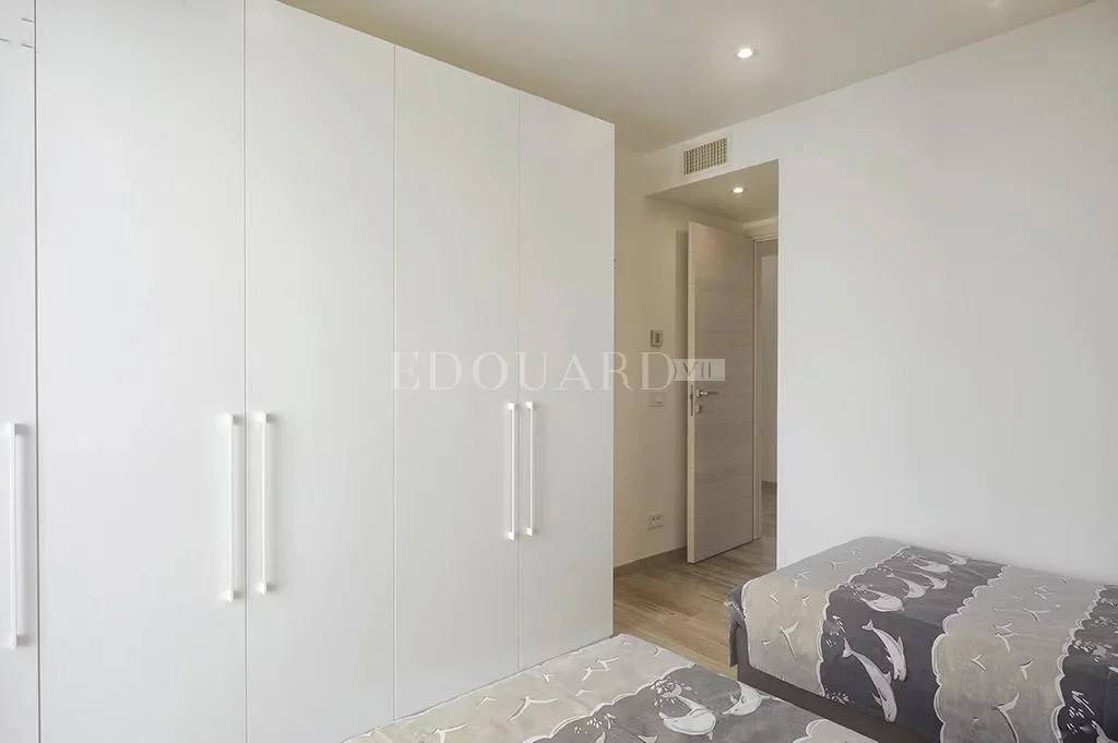2 Bed, 1 Bath, ApartmentFor Sale, Roquebrune-Cap-Martin, Alpes-Maritimes