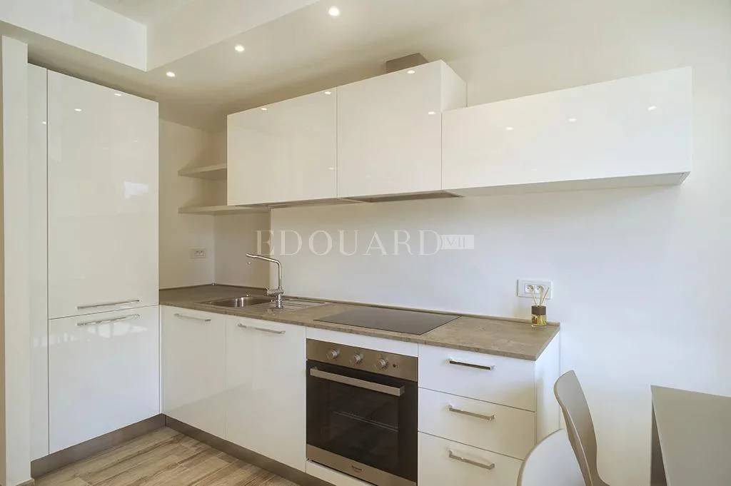 2 Bed, 1 Bath, ApartmentFor Sale, Roquebrune-Cap-Martin, Alpes-Maritimes