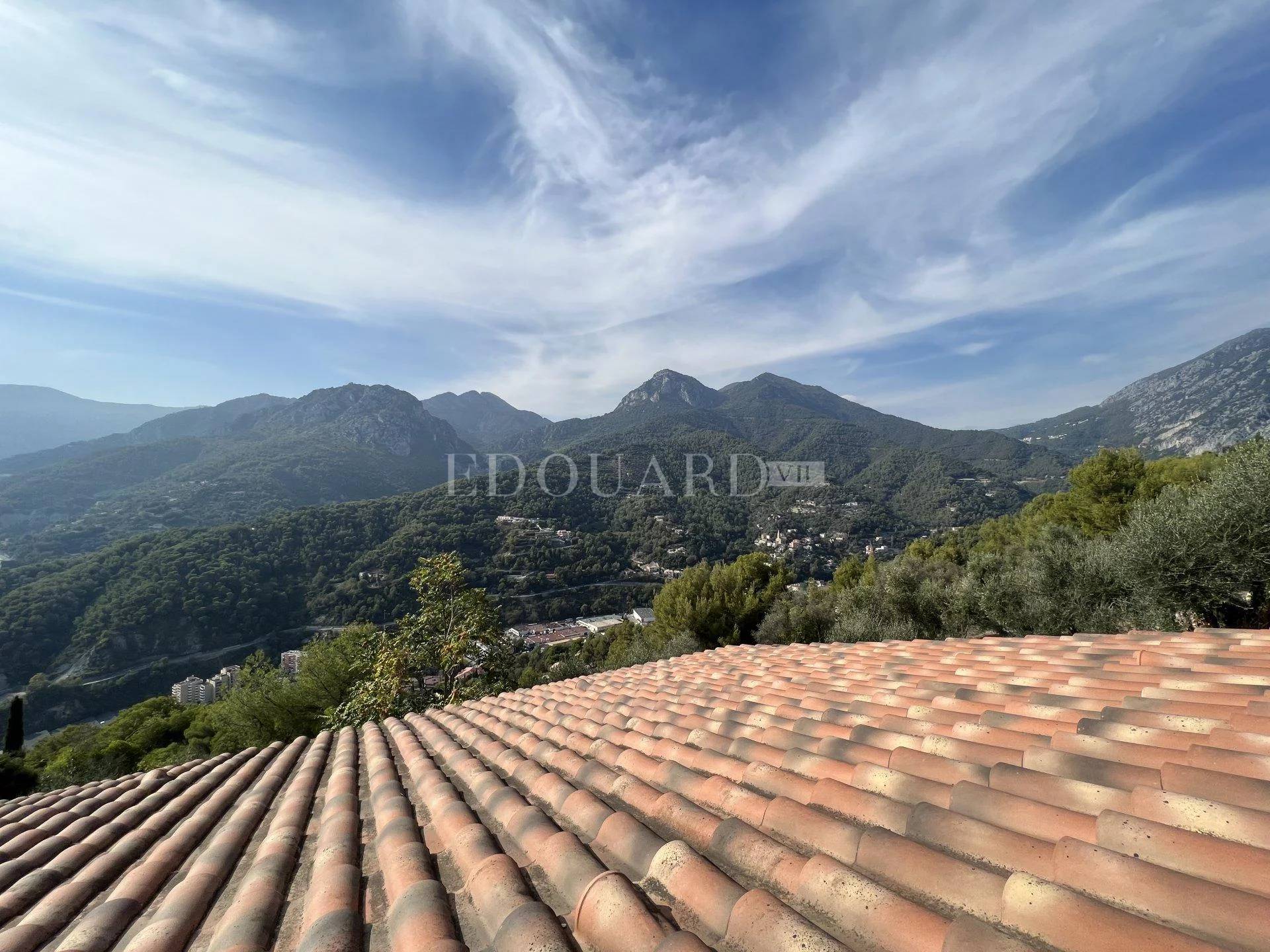 3 Bed, 2 Bath, HouseFor Sale, Castellar, Alpes-Maritimes